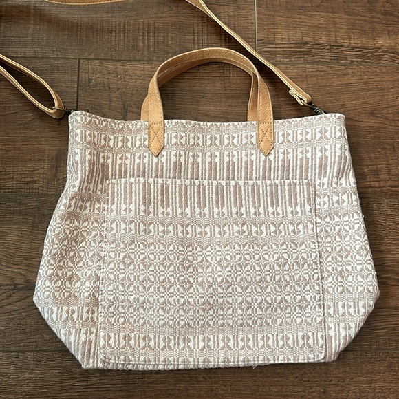 Thirty-one Crossbody Bag! - Picture 2 of 7